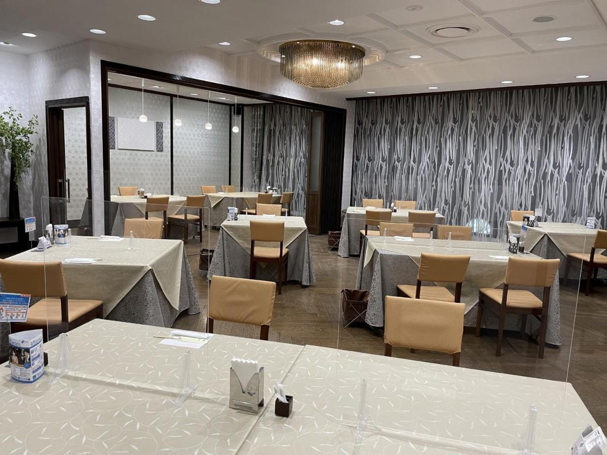 Hotel Sunlife Garden Хирацука Екстериор снимка